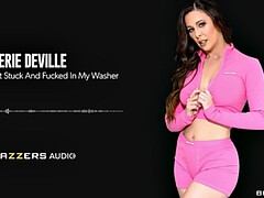 Anaal, Grote mammen, Pijpbeurt, Sperma shot, Diep in de keel, Vingeren, Likken, Kut duiken