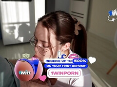 18 летние, Минет, Брюнетки, Смазливые, Мастурбация, Развязные, Молоденькие, Влажная