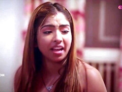 Enthousiasteling, Pijpbeurt, Rondborstig, Sperma shot, Handbeurt, Huisgemaakt, Latijnse vrouw, Natuurlijke tieten