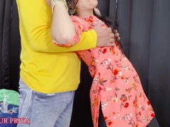 In den arsch, Grosser arsch, Hundestellung, Familie, Erstes mal, Behaart, Massage, Milf