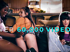 Gros seins, Compilation, Lesbienne, Léchez, Massage, Huilée, Chatte, Réalité