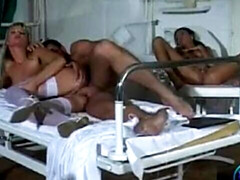 Anal, Mamada, Corridas, Lamidas, Masturbación, Tetas naturales, Coño, Trio