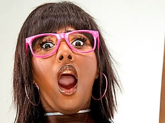 Noire, Doigter, Lunettes, Interracial, Embrassement, Lesbienne, Tatouage, Jouets