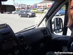 Grosse titten, Blasen, Spermaladung, Hd, Rotschopf, Schreiend, Kurzes haar, Tätowierung