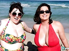 Amateur, Gorda, Culo grande, Tetas grandes, Morena, Gordita, Penetracion con dedos, Estriptis