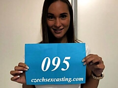 18 jahre, Grosser arsch, Grosser schwanz, Blasen, Hundestellung, Natürlichen titten, Jungendliche (18+), Titten