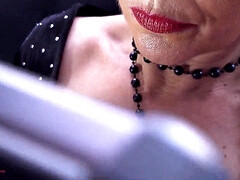 En gros plan de très près, Érotique, Hd, Femme au foyer, Mature, Chatte, Nénés, Épouse