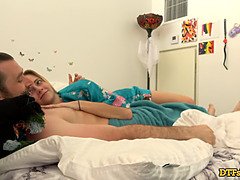 18, ブロンド, フェラチオ, イく瞬間, バック, なめる, オーガズム, 小柄