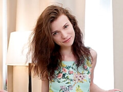 Любители, Спальня, Брюнетки, Белье, Натуральные сиськи, Трусики, Молоденькие, Сиськи