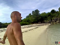 Enthousiasteling, Strand, Stel, Zoenen, Buiten, Openbaar, Russisch, Tieten likken