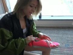 Amateur, Salle de bains, Blonde, Grossier, Poilue, Chatte, Maigrichonne, Chaussettes