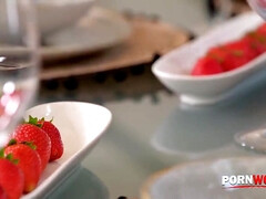 Анальный секс, Красивые, Большой член, Классика, Двойное проникновение, Межрасовый секс, Сиськи, Игрушки