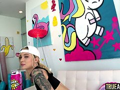 フェラチオ, 巨乳な, チン, Hd, ストリッピング, タトゥー, ティーン, オッパイの