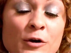 Любители, Большая жопа, Большой член, Блондинки, Смазливые, Глубокая глотка, Сперма на лице, Соски