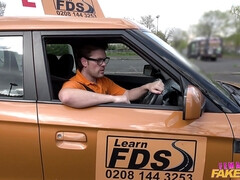 ブロンド, フェラチオ, ヨーロピアン, 手コキする, なめる, アウトドア, ピアス, オッパイの