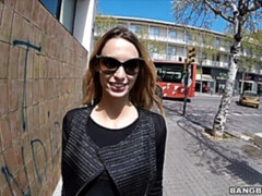 Culo grande, Tetas grandes, Mamada, Estilo perrito, Dinero, Al aire libre, Flaco, Tetas