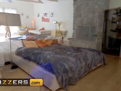 Chambre à dormir, Sucer une bite, Bondage, 2 femmes 1 homme, Hard, Léchez, Chevaucher, Adolescente
