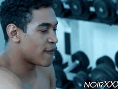 In den arsch, Grosser schwanz, Blasen, Schwanz, Schwul, Hardcore, Interrassisch, Arsch lecken