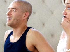 Cunnilingus, Culo, Rubia, Mamada, Engañando, Garganta profunda, Perforación, Coño