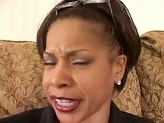 Zwart, Moeder die ik wil neuken, Moeder