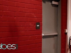 Красотки, Большая жопа, Большой член, Секс без цензуры, Хд, Мамочка, Жесткий секс, Сыновья