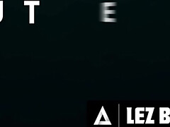 Juliana Grandi's voluptuous redhead allure captivates in a daring lesbian fantasy