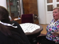 Morena, Cuadrupleta, Gafas, Lesbiana, Masturbación, Maduro, Perforación, Realidad