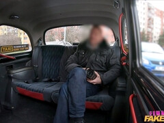 Amerikanisch, Grosse titten, Stiefel, Britisch, Hundestellung, Jeans, Lecken, Im freien