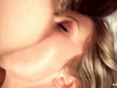 18 ans, Cul, Blonde, Lesbienne, Masturbation, Chatte, Adolescente, Nénés