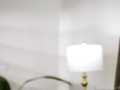 Embrassement, Fille latino, Lesbienne, Petite femme, Piercing, Actrice du porno, Fessée, Jouets