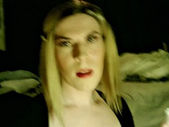 Amateur, Belleza, Corridas, Consolador, Lencería, Montar, Transexual, Juguetes