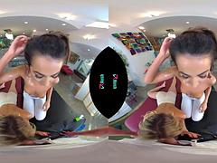 Tussi, Grosse titten, Blasen, Braunhaarige, Massage, Pov, Flotter dreier, Titten