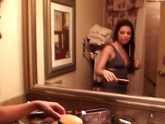 18 jaar, Enthousiasteling, Stel, Sperma shot, Sperma in gezicht, Mager, Tiener, Tieten likken