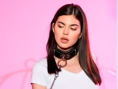 Dominación, Lesbiana, Lamidas, Masturbación, Afeitado, Bofetada, Estriptis, Adolescente