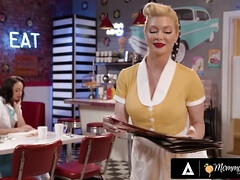 18 летние, Большая жопа, Большие сиськи, Лесбиянка, Милф, Жесткий секс, Молоденькие, Винтаж