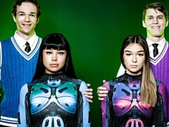 18 jahre, Grosser schwanz, Grosse titten, Blasen, Hundestellung, Flotter vierer, Dürr, Jungendliche (18+)