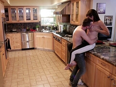 Lieveling, Pijpbeurt, Lul, Hardcore, Moeder die ik wil neuken, Moeder, Kut duiken, Ruw