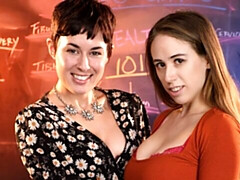 18 jahre, Grosser arsch, Küssen, Masturbation, Muschi, Rasiert, Dürr, Titten