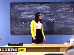 Jennifer White and Jordi El Nino Polla