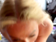 Rubia, Mamada, Tetona, Corridas, Madres para coger, Monstruo, Tetas naturales, Pov