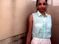 18 ans, Amateur, Nana, Brunette brune, Doigter, Masturbation, Pov, Adolescente