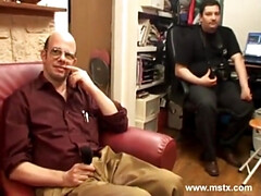 Leie, Grosser schwanz, Süss, Kehlenfick, Natürlich, Strümpfe, Flotter dreier, Titten