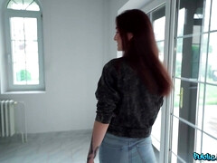 Mamada, Morena, Estilo perrito, Europeo, Jeans, Tetas naturales, Perforación, Tatuaje