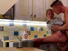 Beauté, Plantureuse, Éjaculation interne, Tir de sperme, Mignonne, Tchèque, Hd, Mamelons