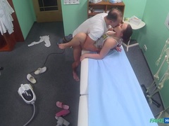 Amateur, Sucer une bite, Médecin, Doigter, Léchez, Infirmière, Bureau, Chatte