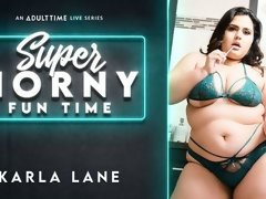 Gorda, Culo grande, Tetas grandes, Morena, Penetracion con dedos, Pajear, Madres para coger, Paja con tetas