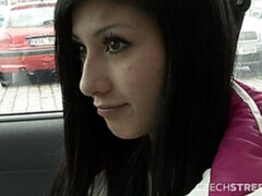 Mamada, Coche, Pajear, Sexo duro, Al aire libre, Gritar, Afeitado, Adolescente