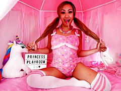 Gros cul, Grosse bite, Gros seins, Sucer une bite, Branlette thaïlandaise, Léchez, Maigrichonne, Adolescente