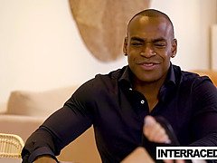 お尻, デカチン, 黒人, 毛深い, Hd, 異人種間, 淫乱熟女, オマンコ
