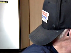 Amateur, Anal, Sucer une bite, Gorge profonde, Homosexuelle, Lunettes, Branlette thaïlandaise, Mature